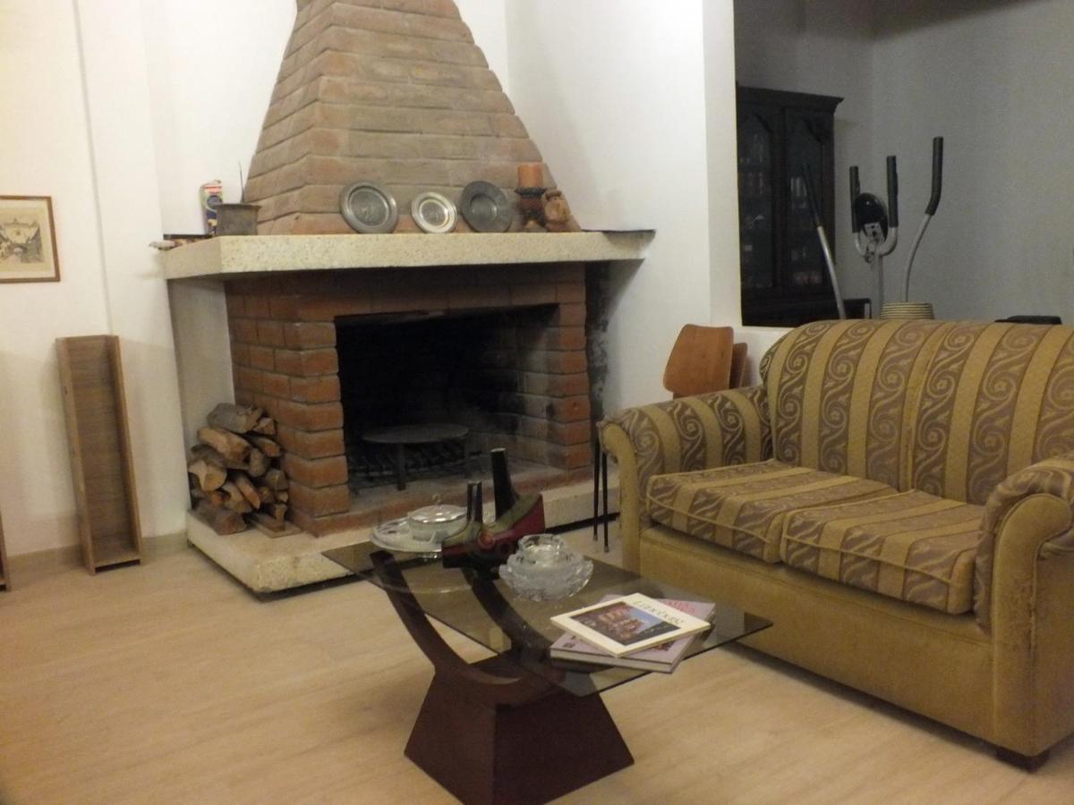 Quito Eco Lodge Airport - B&B Tababela Extérieur photo