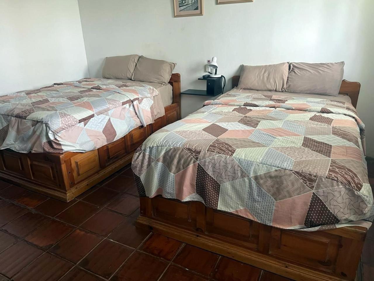 Quito Eco Lodge Airport - B&B Tababela Extérieur photo